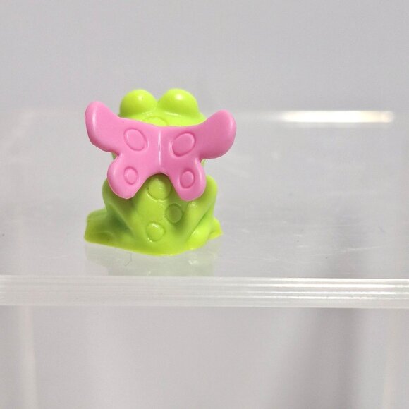 Barbie Fairytopia Frog Enchanted Meadows Figure  Pink Butterfly Wings - Picture 5 of 11
